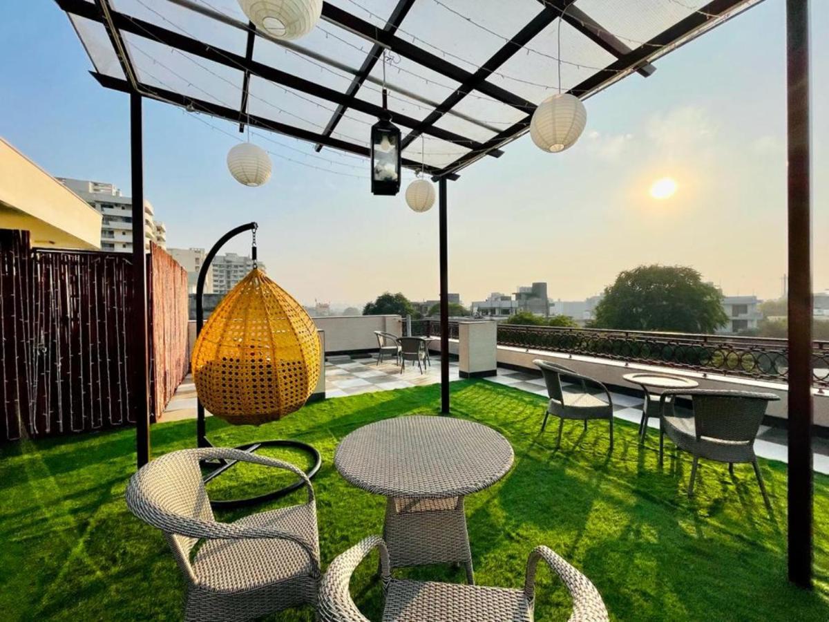 Olive Service Apartments - Golf Course Road Gurgaon Esterno foto